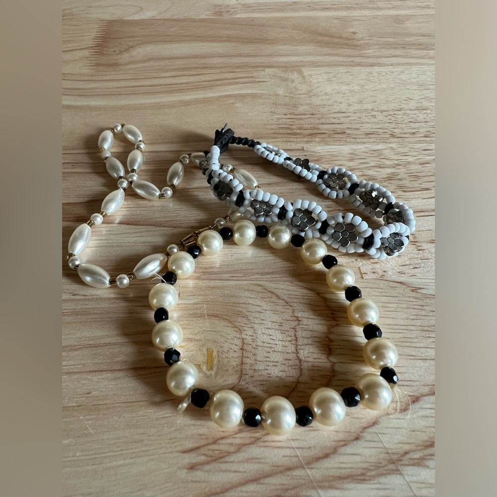 Vintage beaded bracelet lot